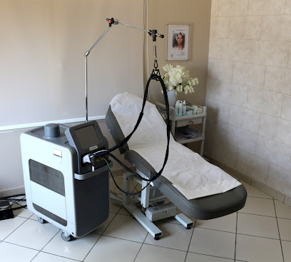 مجموعة عيادات الموج - جدة - +966 9200 09125