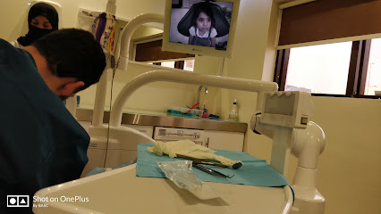 مجمع د. فهد طلعت الزهراني المتخصص في طب الاسنان - مكة المكرمة - +966 54 539 2929