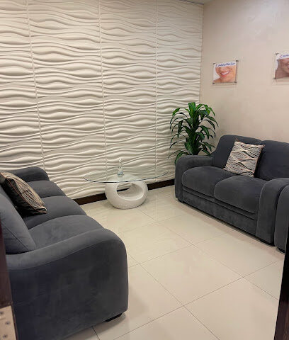 عيادات الدكتور خالد عتيق لطب الاسنان - الخبر_العزيزية - +966 53 433 4422