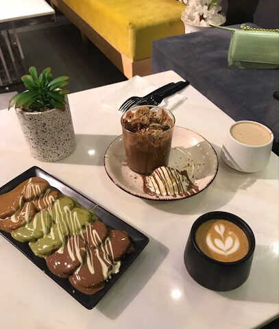 لوس بلانز كافيه - القريات - +966 55 123 8938