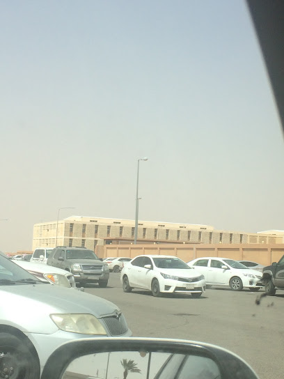 كلية العلوم والآداب بالرس - Saudi Arabia|Ar Rass 58892|Al Ta'lim|VGHQ+38W