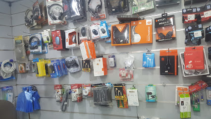 متجر شفت للكمبيوترات وصيانتها (رمح لأجهزة الكمبيوتر والصيانة) - الخرج - +966 53 511 3182