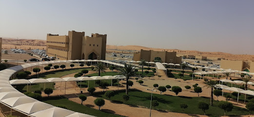 الكلية التقنية بعنيزة - ربواتل حاجب -