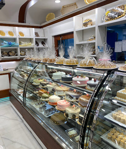 حلويات الشيخة - الدمام - +966 56 811 6565