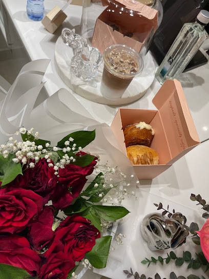 مقهى فيل Phil's cafe - Saudi Arabia|Sajir 17649|LLJA5118، 5118 الامير عبدالرحمن بن عبدالعزيز، 9446