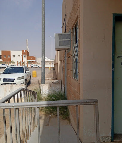 المدرسة الابتدائية الثانية عشر والابتداى الثالثة لتحفيظ القرآن الكريم بالدلم - الدلم -
