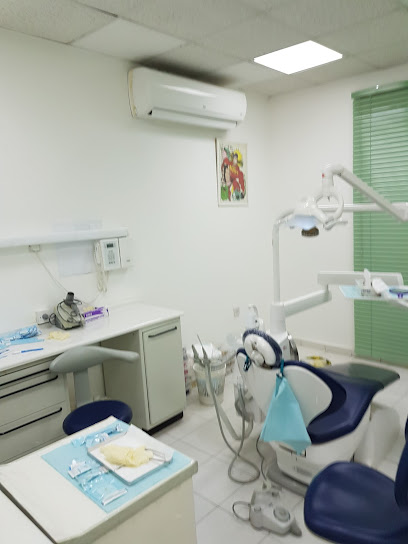 عيادات الدكتور ابراهيم مسعود لطب الاسنان المدينة المنورة عيادات د. ابراهيم مسعود التخصصية للاسنان فرع المدينة - Saudi Arabia|Al Madinah Al Munawwarah 42316|7296