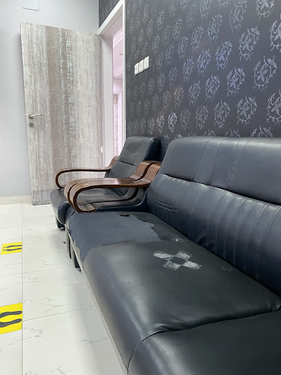 العالم الطبي للأسنان Dental Clinic Universe - Saudi Arabia|Abha 62527|حي المنسك،،|6HH5+86F