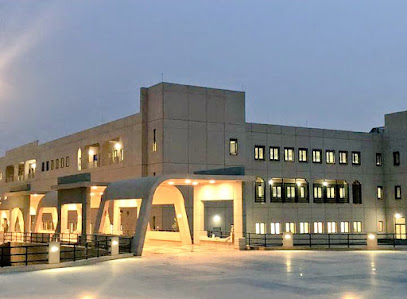 كلية الإدارة والاقتصاد للبنات - بريدة - +966 16 380 0050