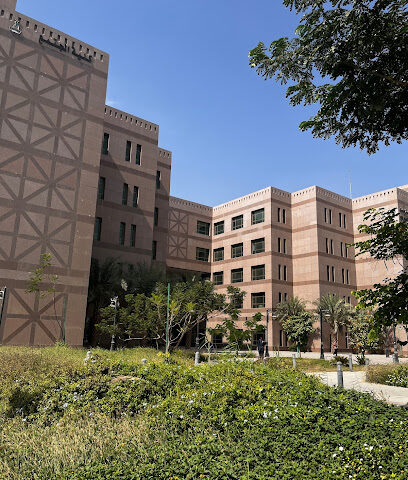 الكلية التطبيقية - جامعة الملك عبد العزيز - جدة - +966 12 635 2000