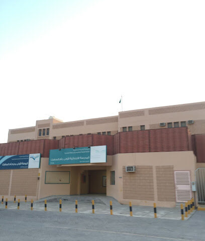 المدرسة الابتدائية الأولى بأم الساهك - بنات - صفوى -