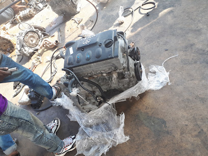 ميكانيكي سيارات باكستاني - الرياض - +966 53 106 9969