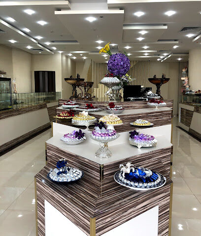 موليه الفرع الرئيسي بقرب عزيز مول Moule - جدة - +966 56 040 0404