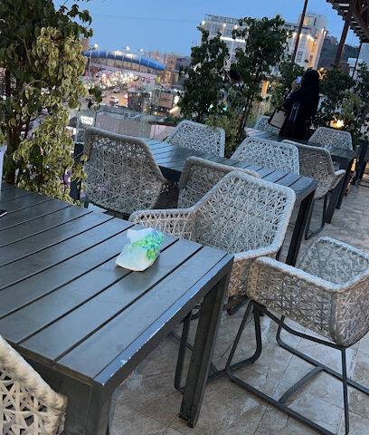 مدينة سرايا - خميس مشيط - +966 17 220 2525
