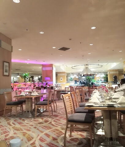 مطعم السفينة - جدة - +966 12 224 4300
