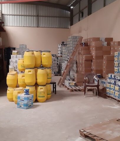 مستودع ومستودع دهانات Dulux دھانات سمنت جبس - القريات -