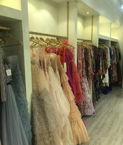 متجر العباءات - الرياض - +966 53 706 0158