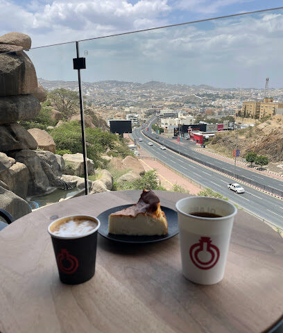 مقهى ومحمصة أولابس - أبها - +966 53 054 6117