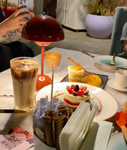 بلوم كافيه - الرياض - +966 53 886 8639