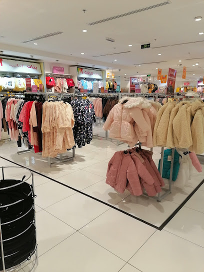توينتي فور فاشون (القطيف سيتي مول) - Al Qatif Saudi Arabia|City mall|Riyadh Rd|H25Q+63Q
