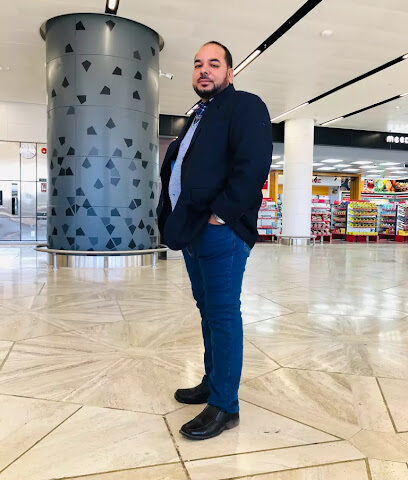 خياط ماجد - طوبارجال - +966 55 756 7466