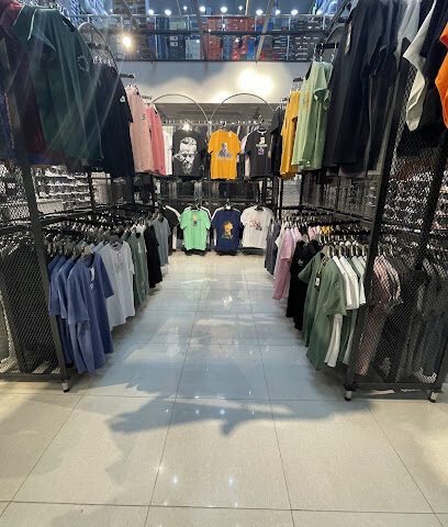 سلفر مان -  - +966 56 892 1911