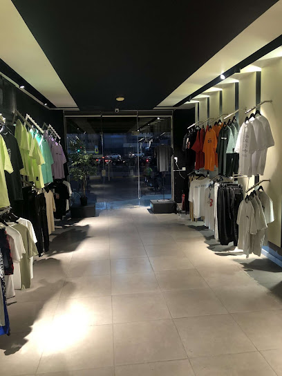 بوتيك ثان - Saudi Arabia|Dammam 32414|Al Mazruiyah|6438 King Abdullah Bin Abdulaziz Road