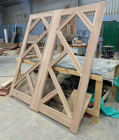 منجره عروق السنديان - الجبيل - +966 50 410 2393