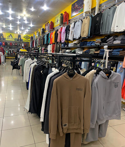 افضل لبس للرياضه والإسبورات - أبها - +966 54 421 9353