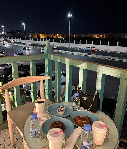 مقهى ساكورا - يشيد - +966 56 491 5798