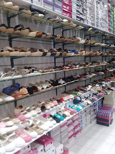الأحذية العالمية - الطائف - +966 55 558 8450